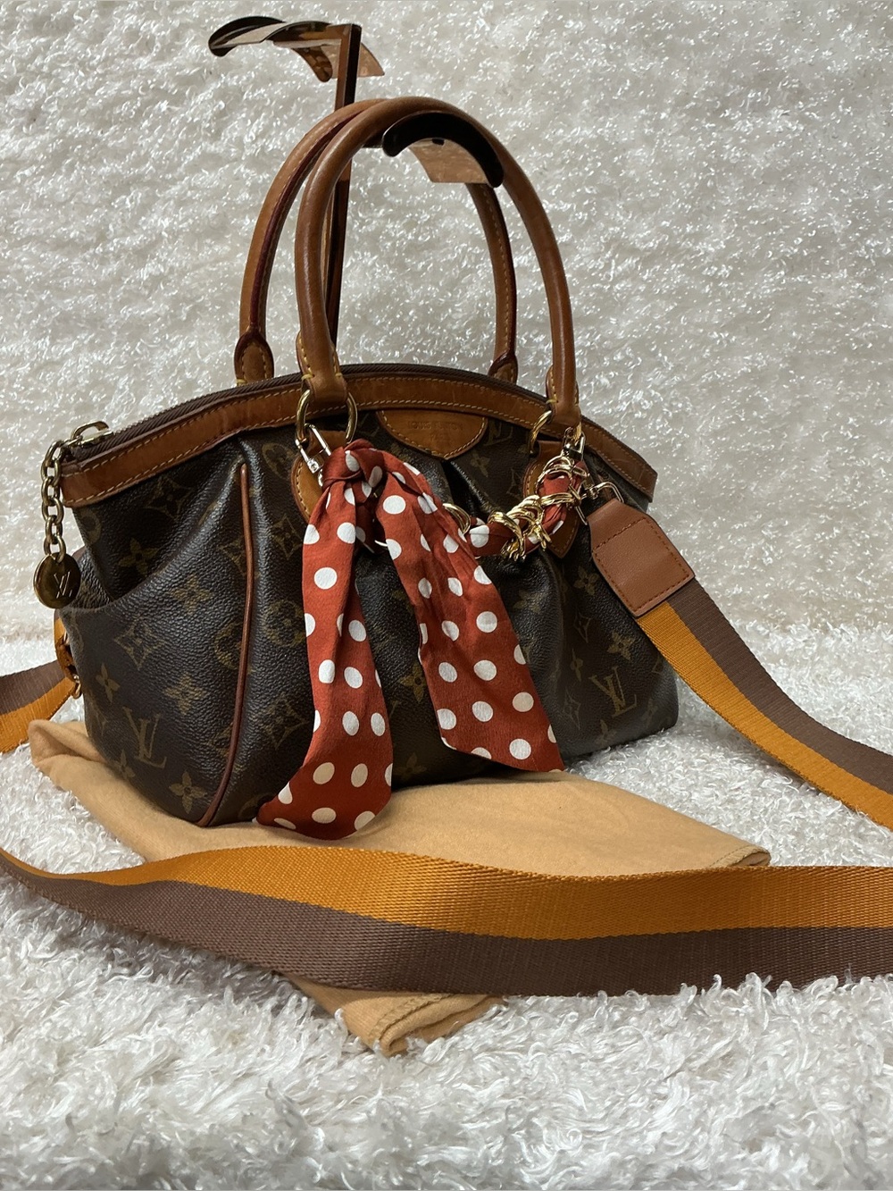 Authentic Louis Vuitton Monogram Tivoli PM Handbag